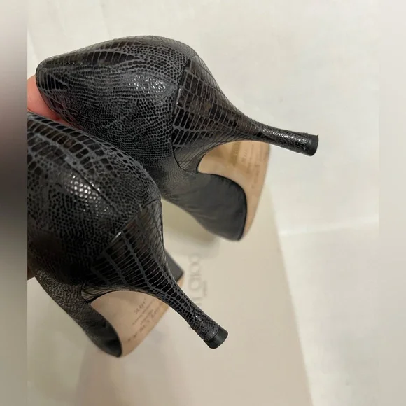 JIMMY CHOO Embossed Lizard Pumps - Picture 7 of 16